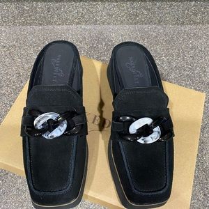 Naked Feet. Worn once.